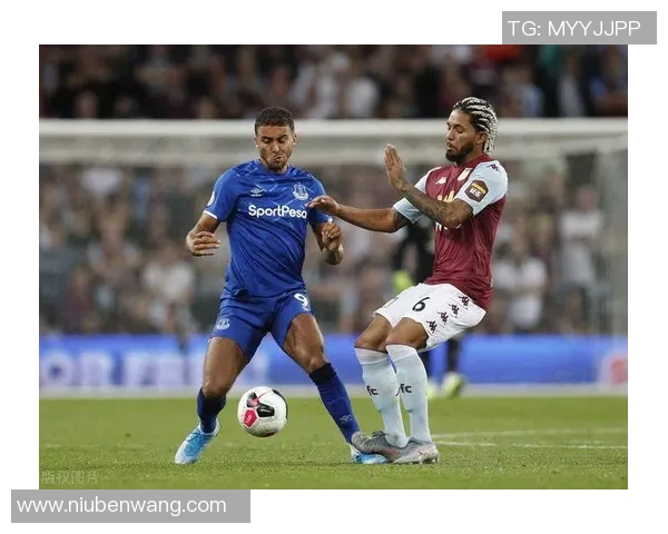 亚利桑那红雀与绿湾包装工激战即将上演谁能在这场对决中笑到最后 亚利桑那红雀与绿湾包装工激战即将上演谁能在这场对决中笑到最后