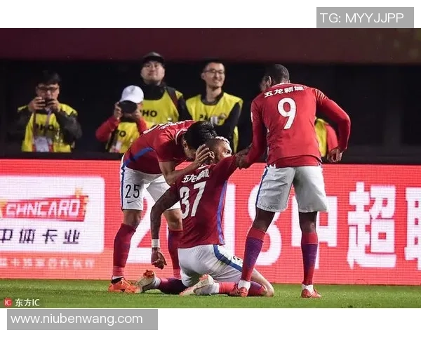 建业与广州富力对决分析两队战术特点及近期状态解析